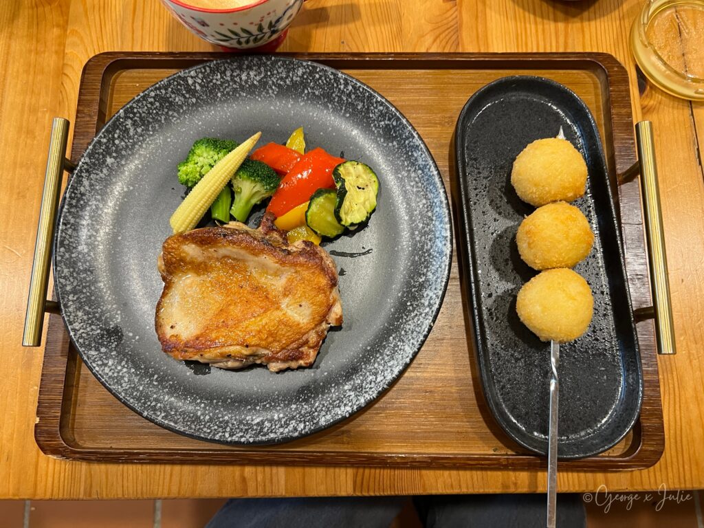 南法玫瑰莊園雞腿排炸燉飯球Arancini木盤