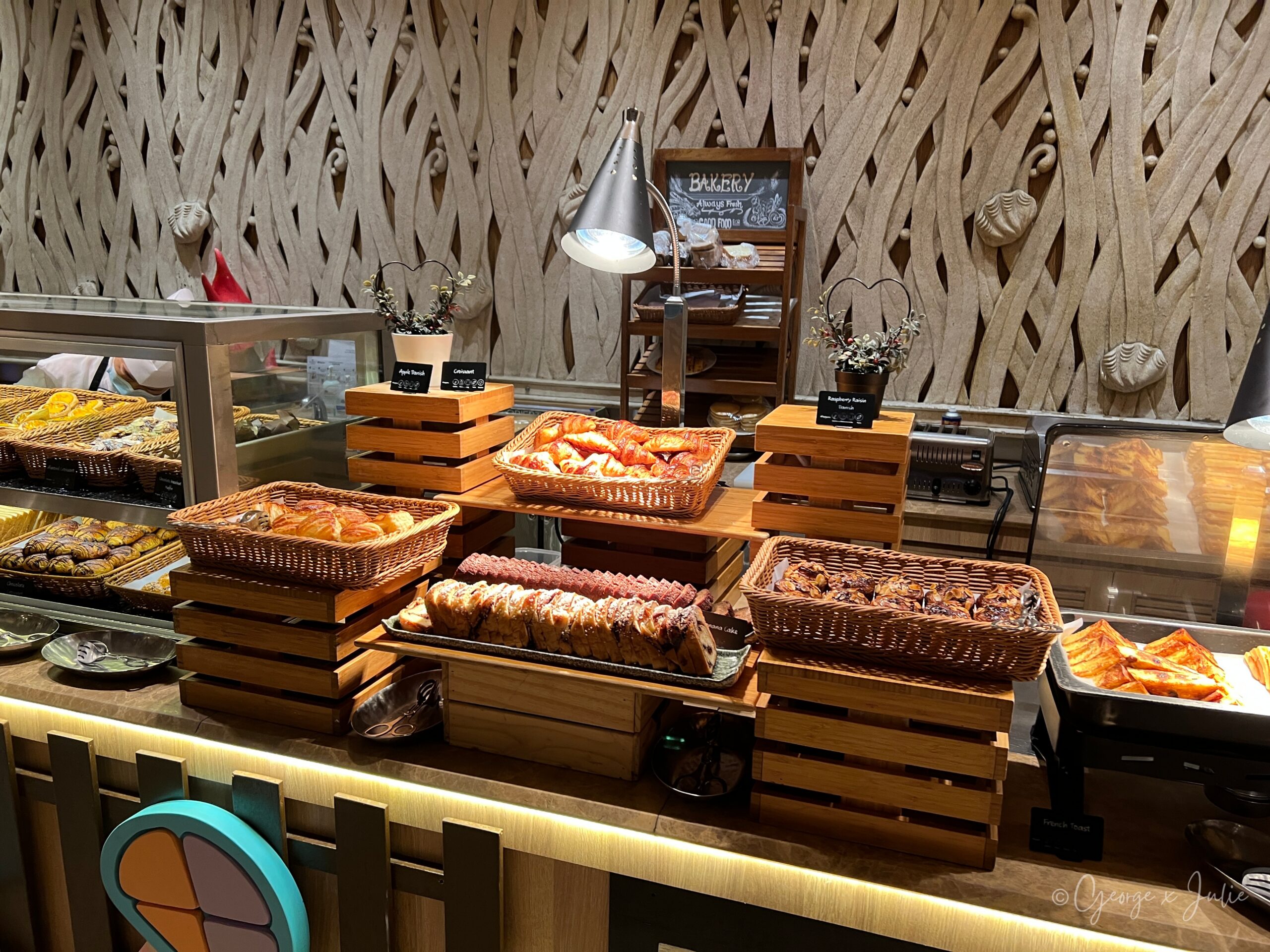Bakery 站麵包陳列