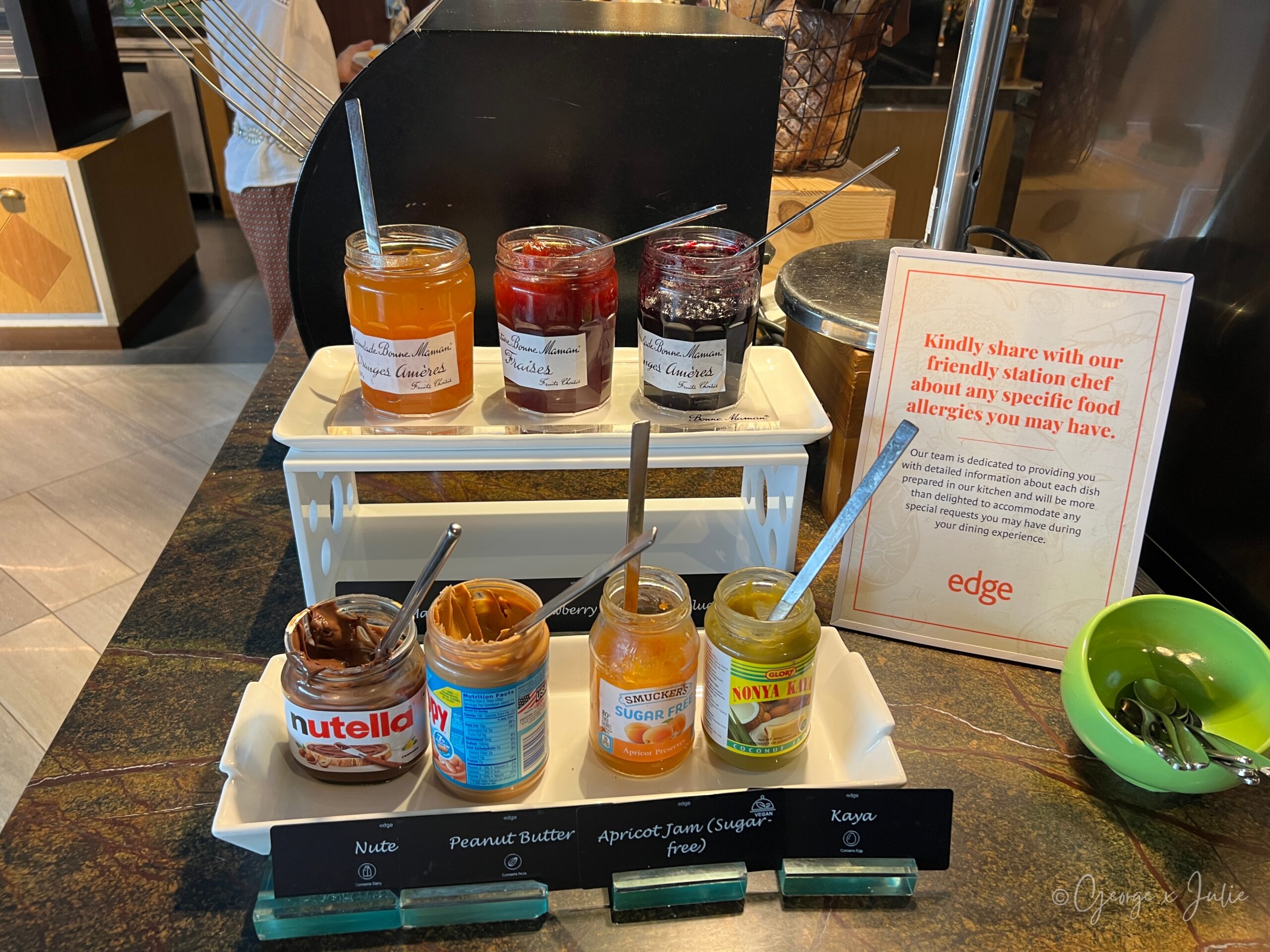 Edge 自助早餐抹醬：Nutella、花生醬與咖椰醬